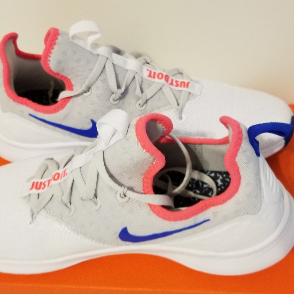 Nike Free TR 8 Women's Training Shoe